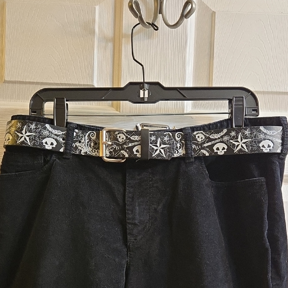 Unbranded Black & White Skeleton/Skull/Guitar Belt